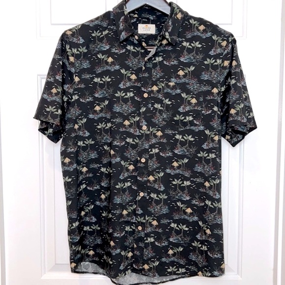 Marine Layer Short Sleeve Camp Shirt Size M/L Black Multi Color NWOT - Picture 1 of 13